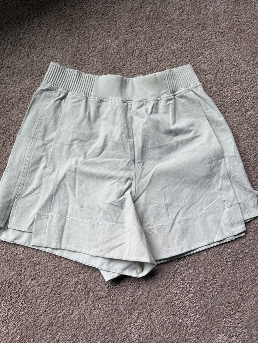 Lululemon high rise woven shorts